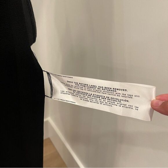 Dress the Population
Amy One-Shoulder Gown - Picture 8 of 12